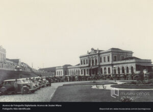 Chauffeurs na Praça João Pessoa