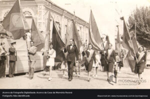 Desfile do Dia da Pátria na Década de 40
