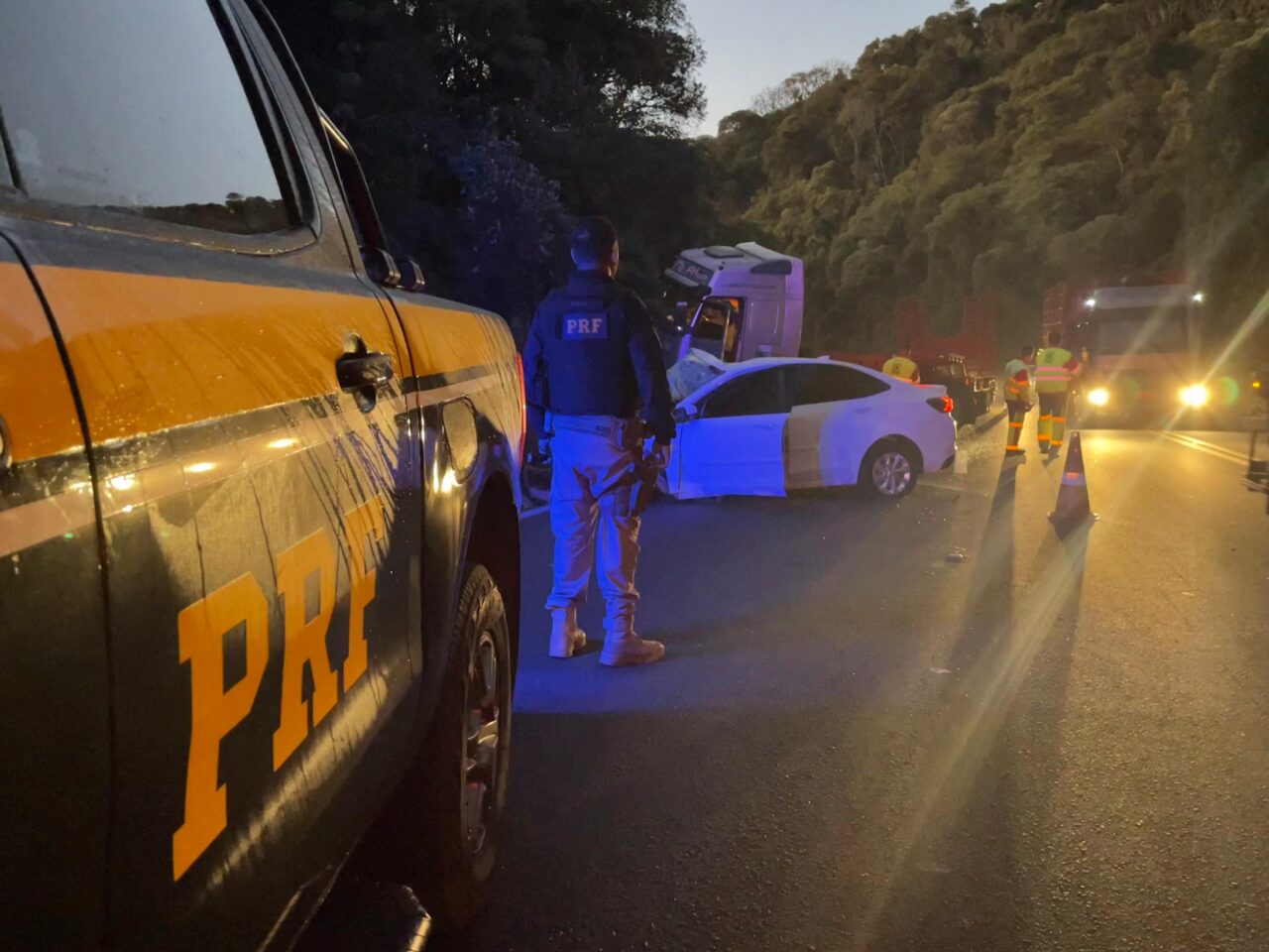 PRF apreende cerca de 80kg de Skunk em veículo que se acidentou na BR-277