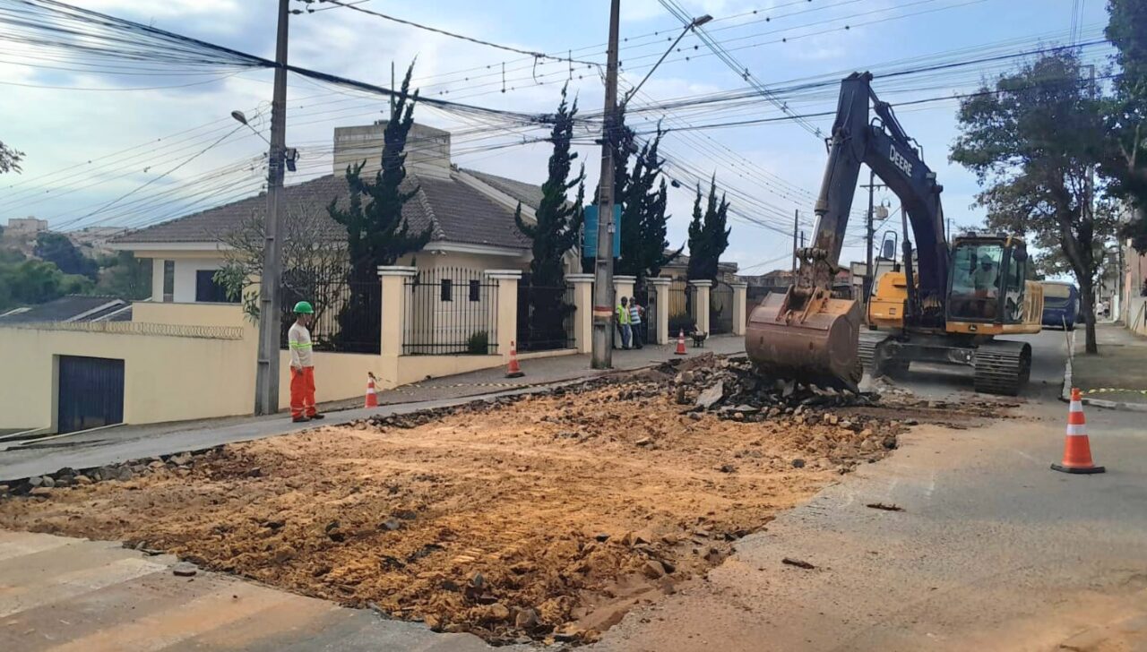 Prefeitura inicia recuperação da Afonso Celso, do Centro ao Neves