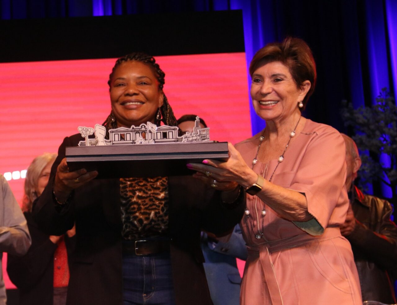 Ministra Margareth Menezes participa do 3º Encontro de Cultura do Interior do Paraná