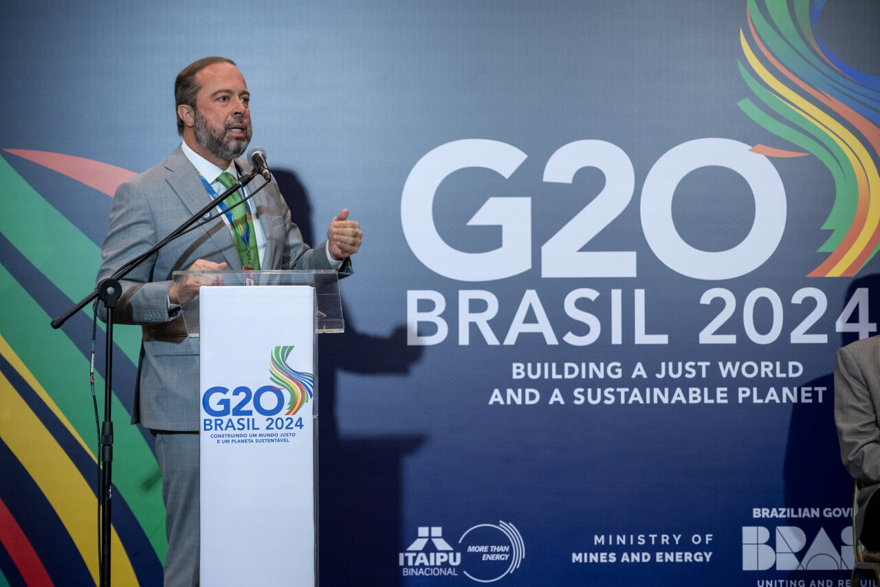 Hidrelétricas ainda são o pulmão do setor elétrico, afirma ministro Alexandre Silveira