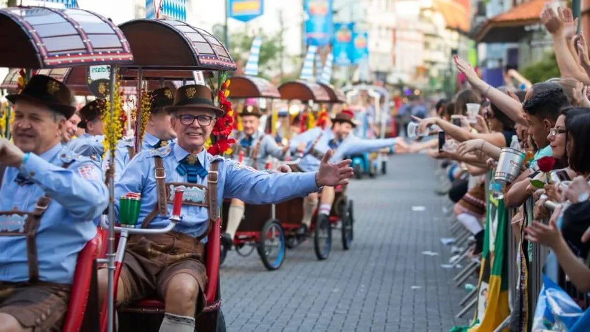 Desfile de abertura da 33ª Münchenfest contará com carros alegóricos da Oktoberfest