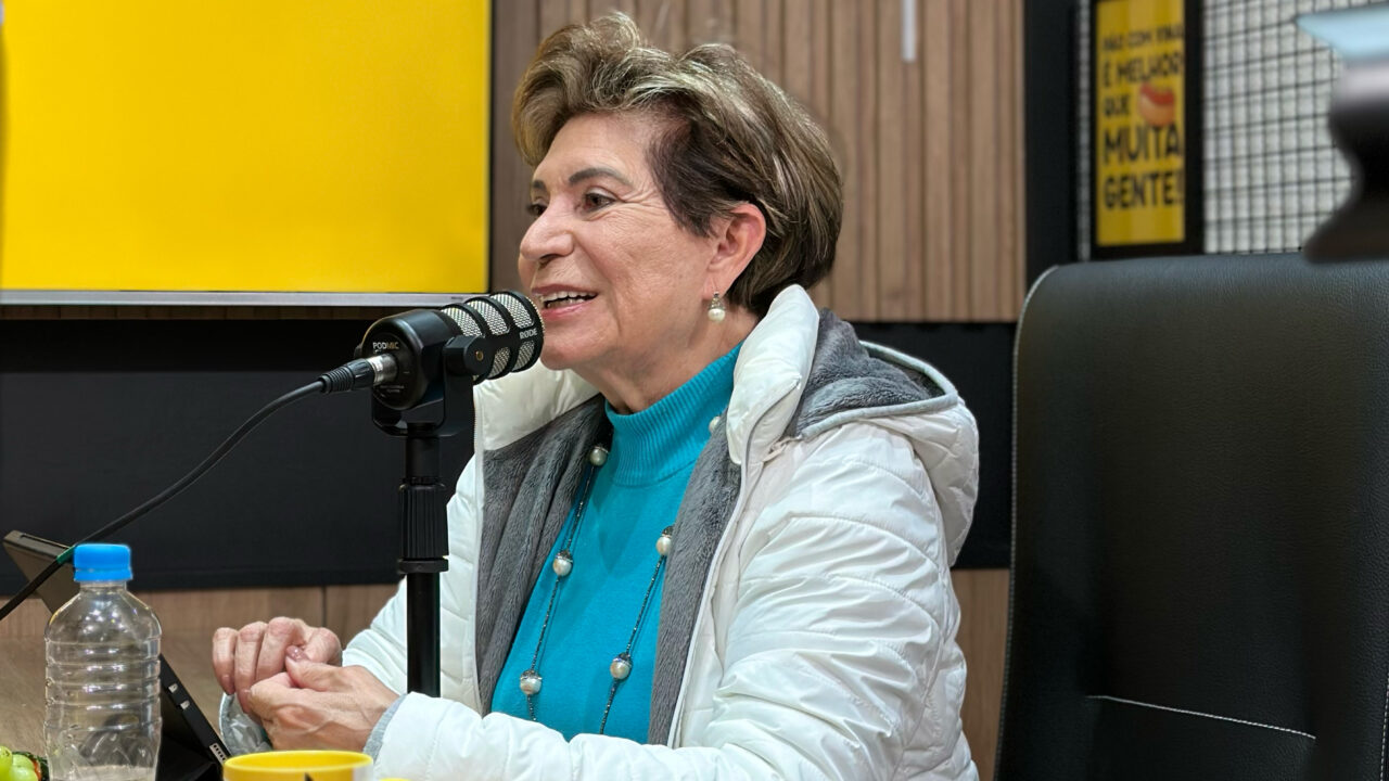 Ações do mandato e novos projetos: Elizabeth Schmidt é a convidada do Pontagrossauros Podcast desta quinta