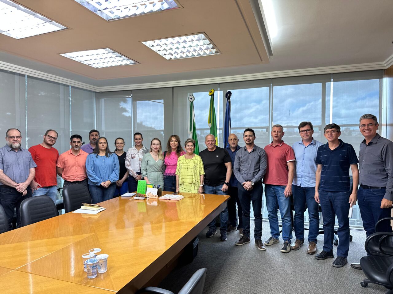 Prefeita cria Grupo de Trabalho para rever salários dos médicos