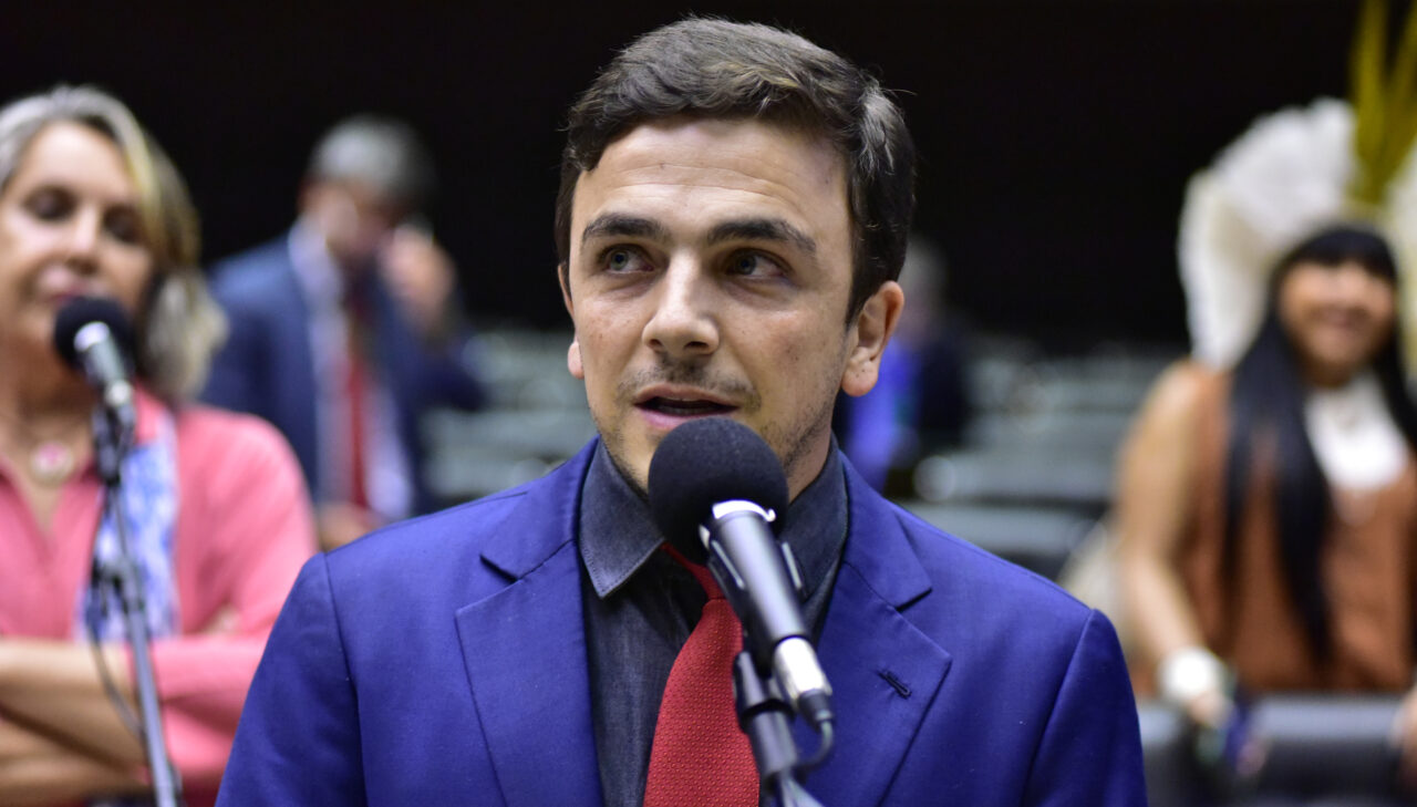 Com investimentos históricos para PG e região, Aliel Machado completa dez anos como deputado federal