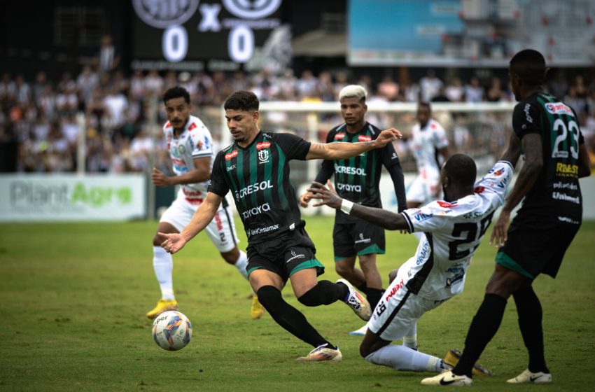 Fantasma é bicampeão paranaense após decisão contra o Maringá