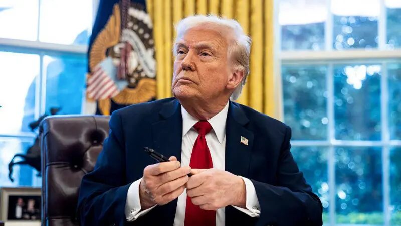 Trump aplica tarifa de 104% sobre a China a partir de quarta-feira