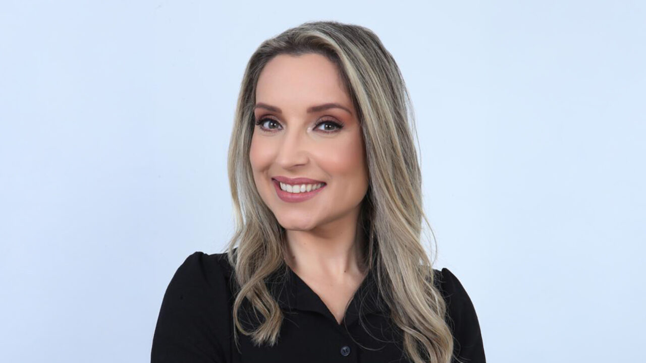 O Desejo, o Trauma e o Mercado Bilionário: Helen Hampf no Pontagrossauros nesta quinta