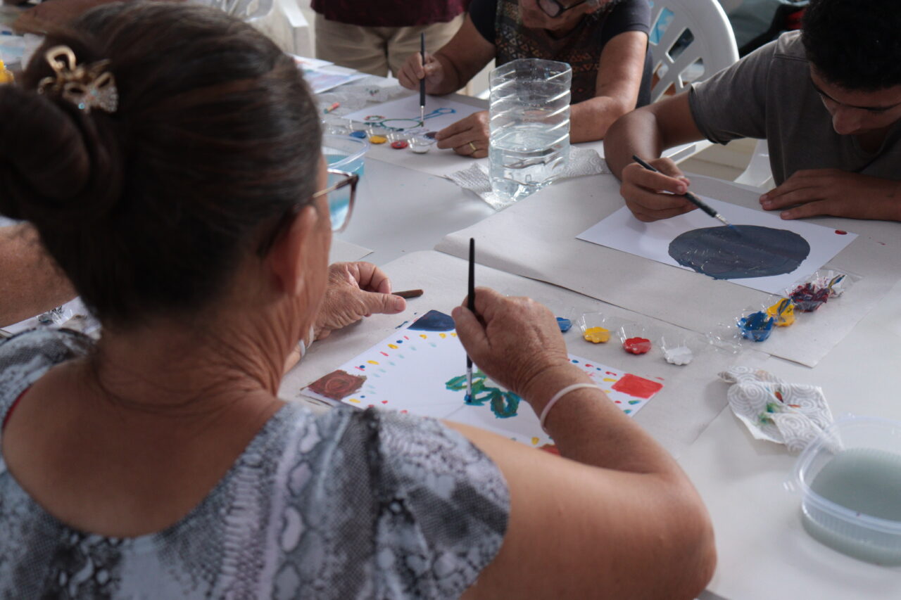 Oficinas gratuitas de experimentação artística são ofertadas nos CRAS de Ponta Grossa