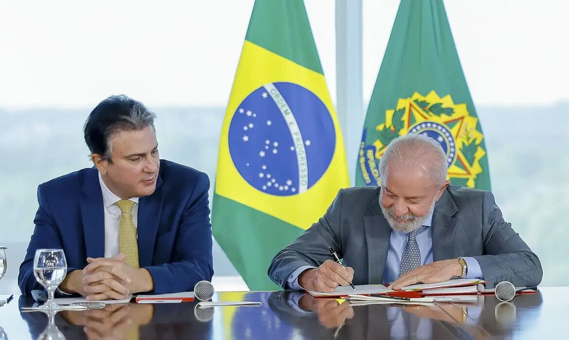 Com novo decreto, Lula restringe ensino a distância em cursos superiores