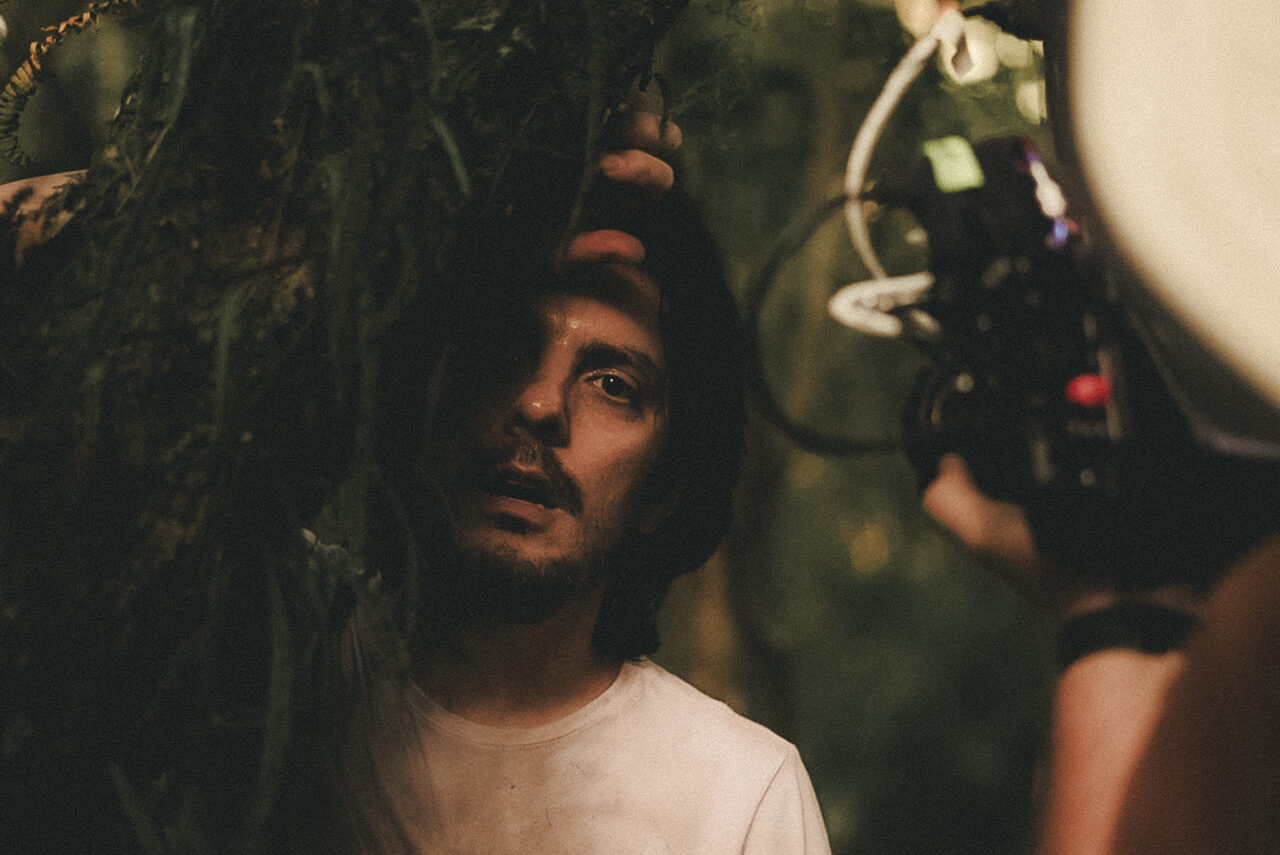 Conheça o Clipe “Tremendo Encanto Noturno”, gravado no Rio São Jorge