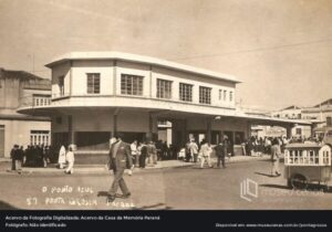 Antiga parada de ônibus do Ponto Azul