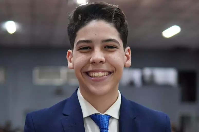 “Pastor mirim” é proibido de realizar cultos pelo Conselho Tutelar