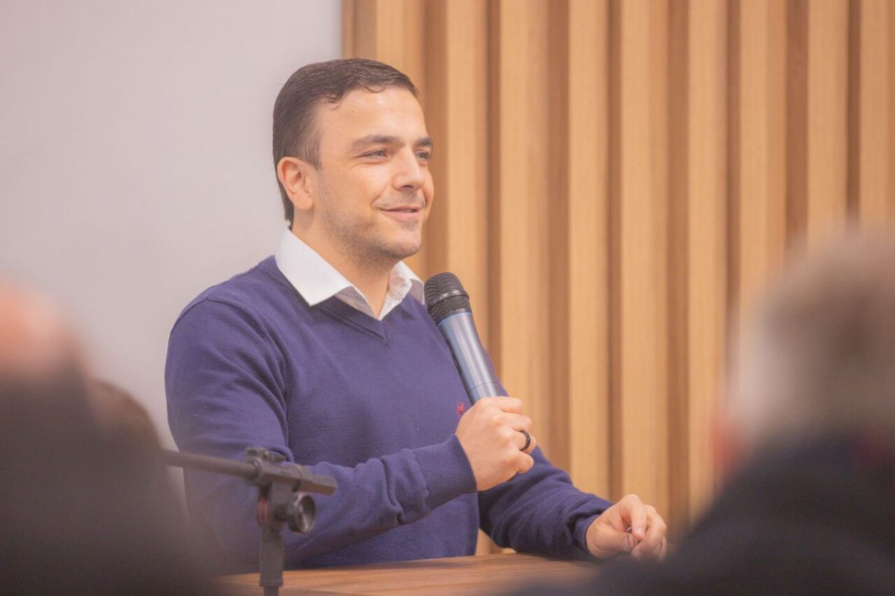 Mais de 70 colégios do PR recebem recursos conquistados por Aliel Machado para obras e equipamentos