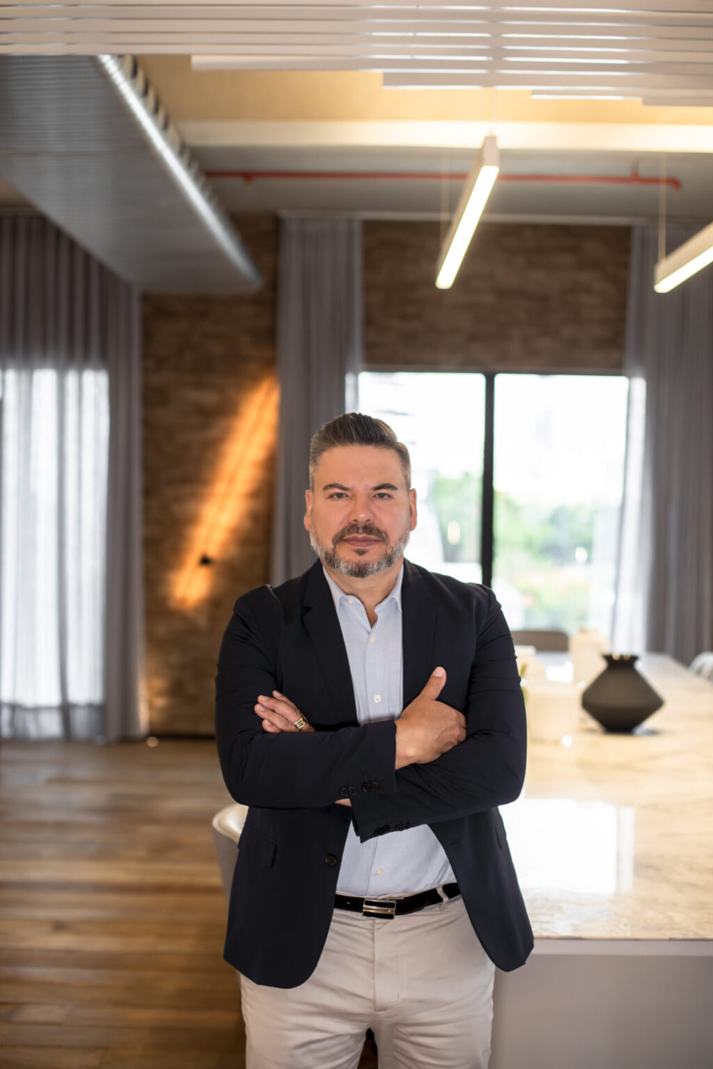 Pontagrossauros Podcast recebe o empresário Oséias Gomes, CEO da Odonto Excellence