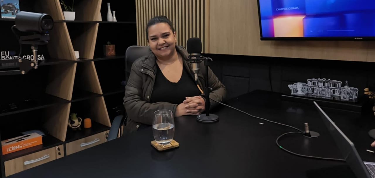 Presidente da Casa do Artesão, Marllucy Martins Meira, é a convidada do novo episódio do Pontagrossauros Podcast