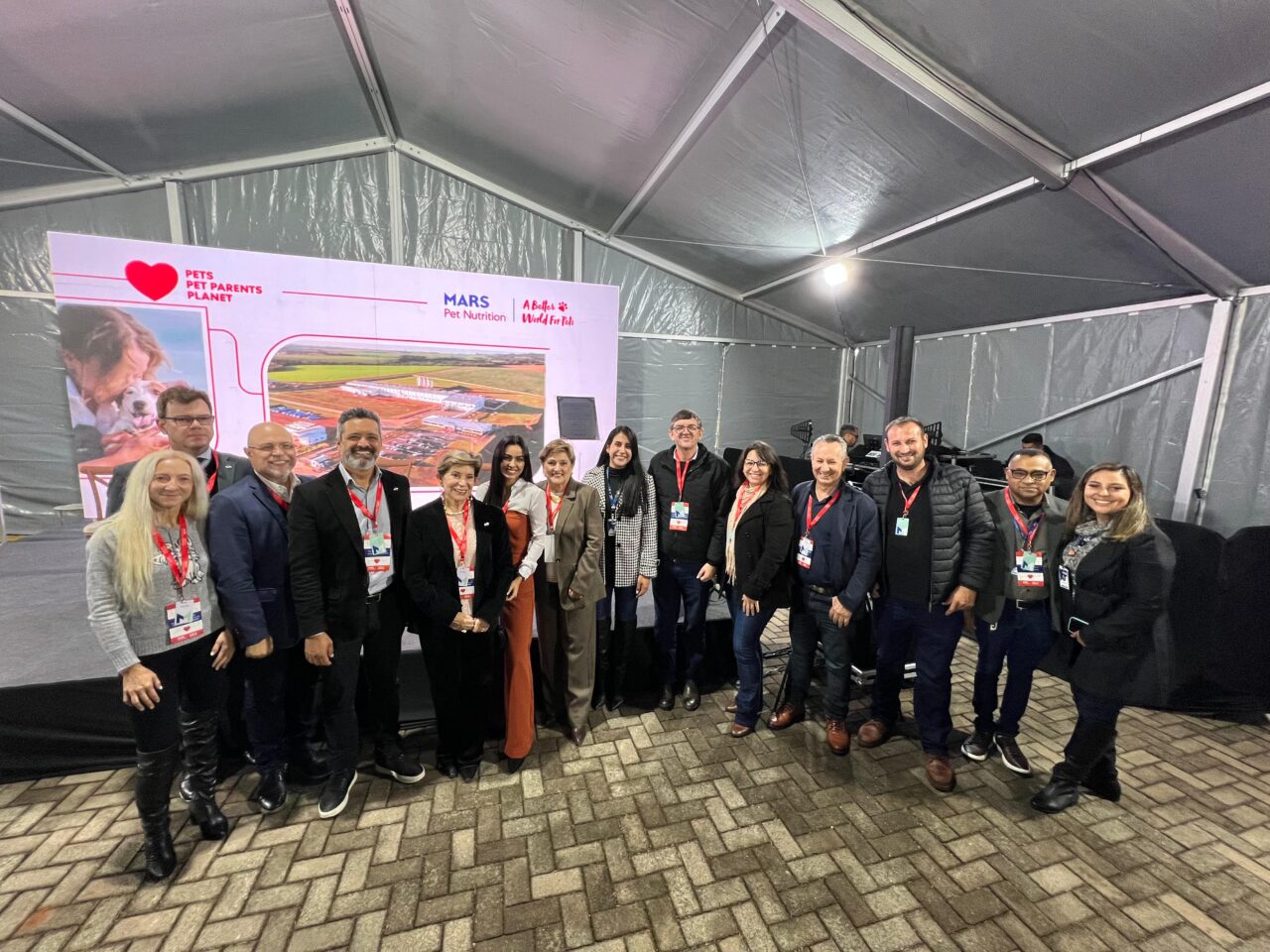 Indústria global de alimentos para pets investe R$ 430 milhões em nova fábrica em Ponta Grossa