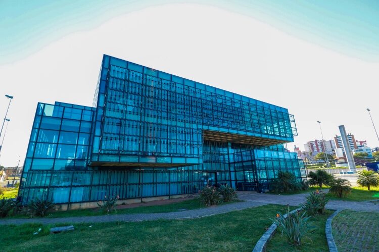 Biblioteca Pública promove atividades de férias entre os dias 14 e 18