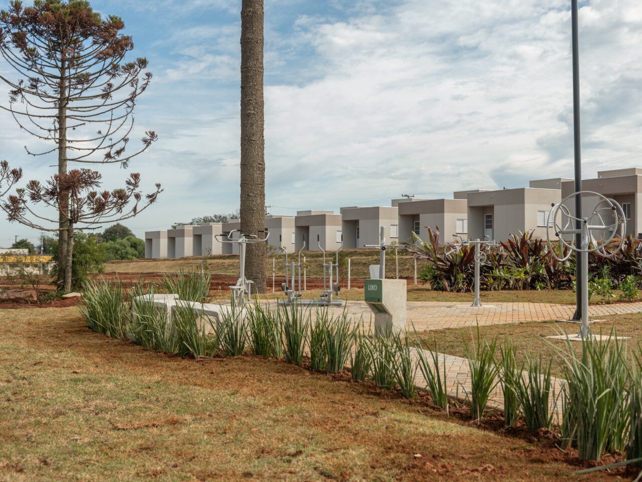 Mais 293 moradias do Residencial Bem Viver Uvaranas serão entregues em Ponta Grossa