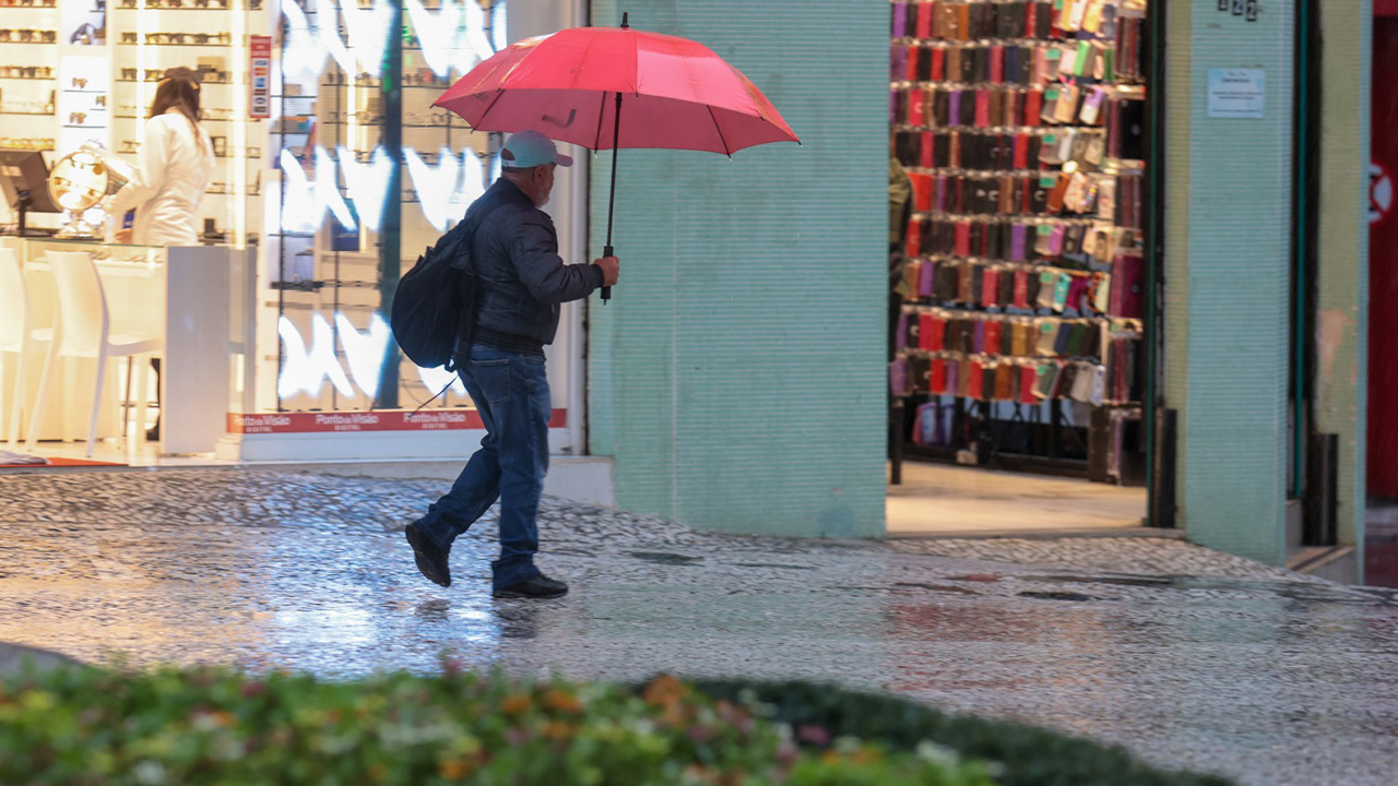Ponta Grossa tem previsão de chuva nesta quinta (24), após 20 dias de tempo seco no estado