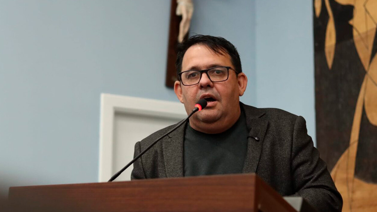 Professor Careca manifesta voto contrário ao aumento do IPTU em Ponta Grossa