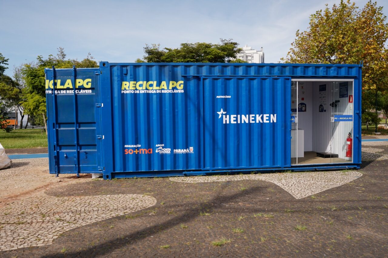 Campanha do Recicla PG troca papel por brindes nas férias escolares