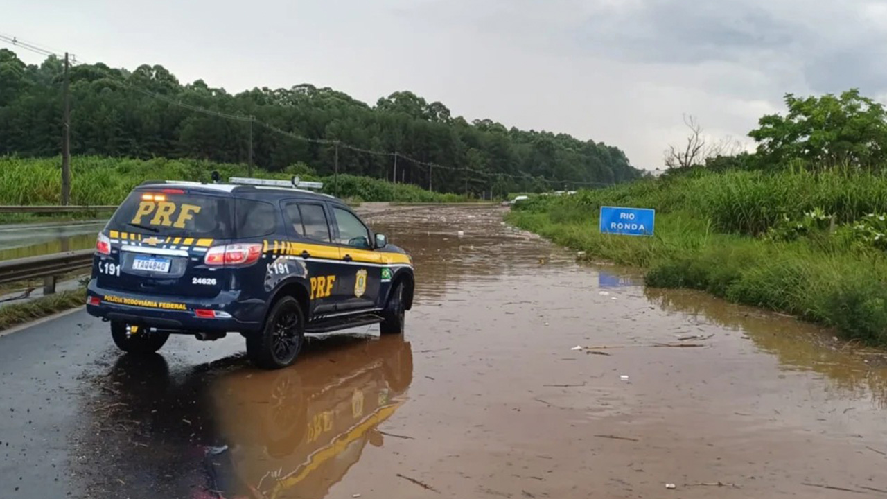 Ministro dos Transportes estuda construção de viaduto no Rio Ronda, em Ponta Grossa