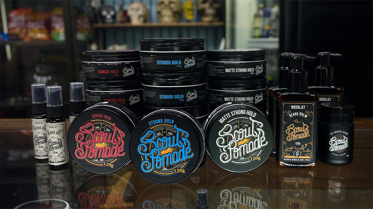 Cabelo e barba com identidade: Gutierrez Barbearia traz a linha Scout Pomades
