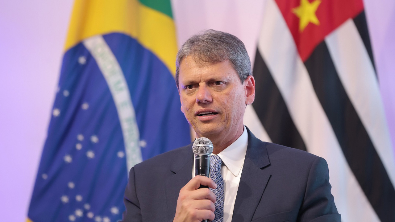 Tarcísio de Freitas afirma que disputará reeleição em São Paulo, não presidência