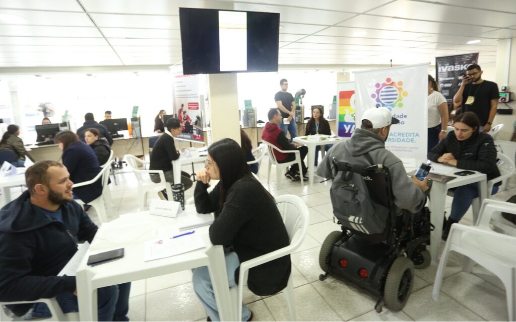 Dia D oferece 179 vagas para Pessoas com Deficiência em Ponta Grossa