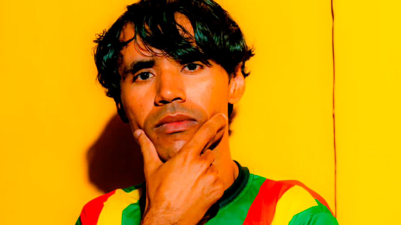 Cleiton Rasta, fenômeno da internet, toca nesta sexta (17) em Ponta Grossa