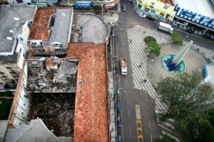 Antes da demolição do Cine Império (2014)