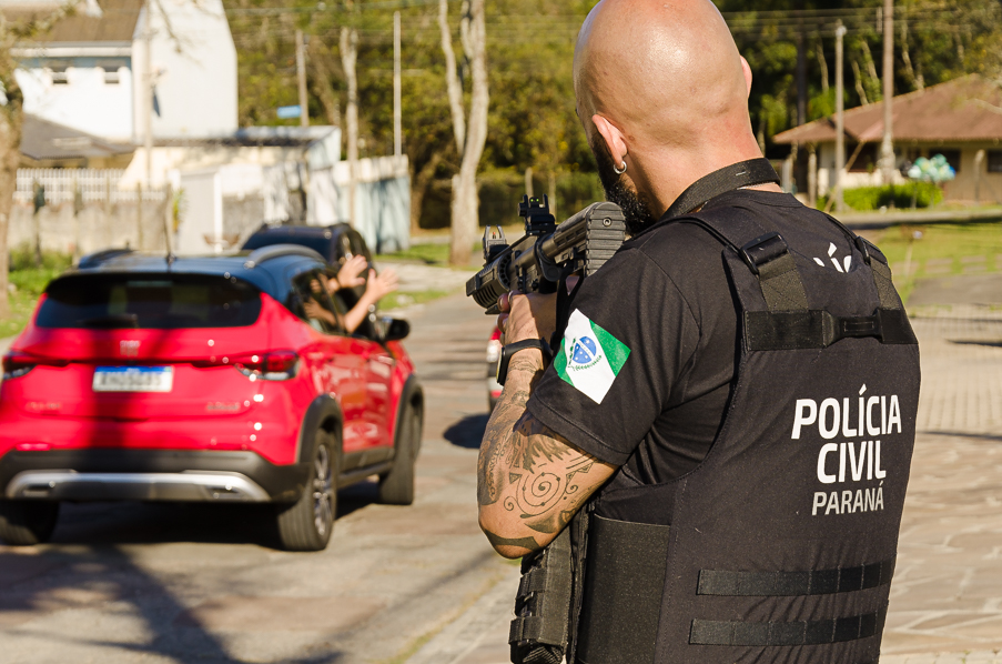 PCPR e Guarda Municipal prendem três por homicídio em Almirante